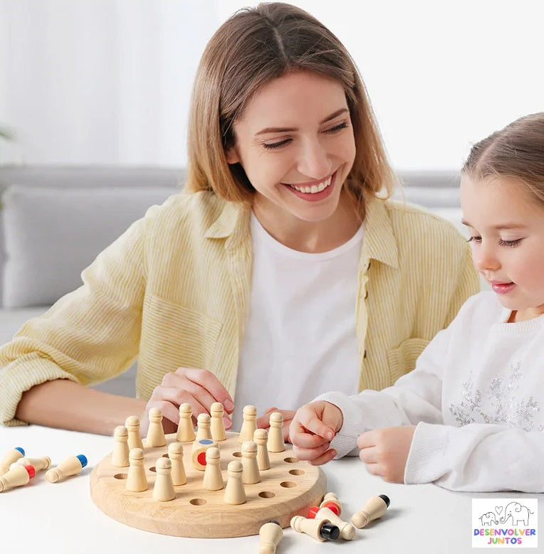 Jogo da Memória com Pinos